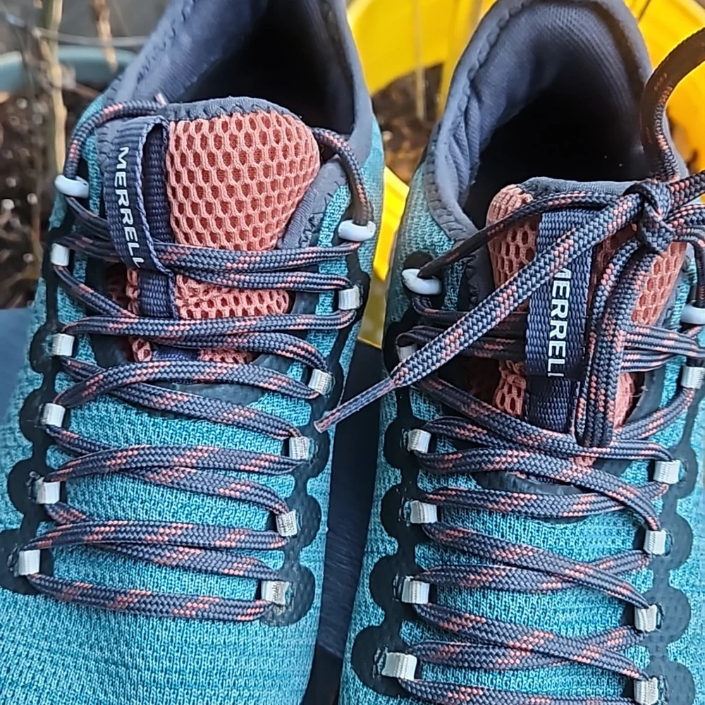 Merrell sneakers like new - Picture 2 of 5